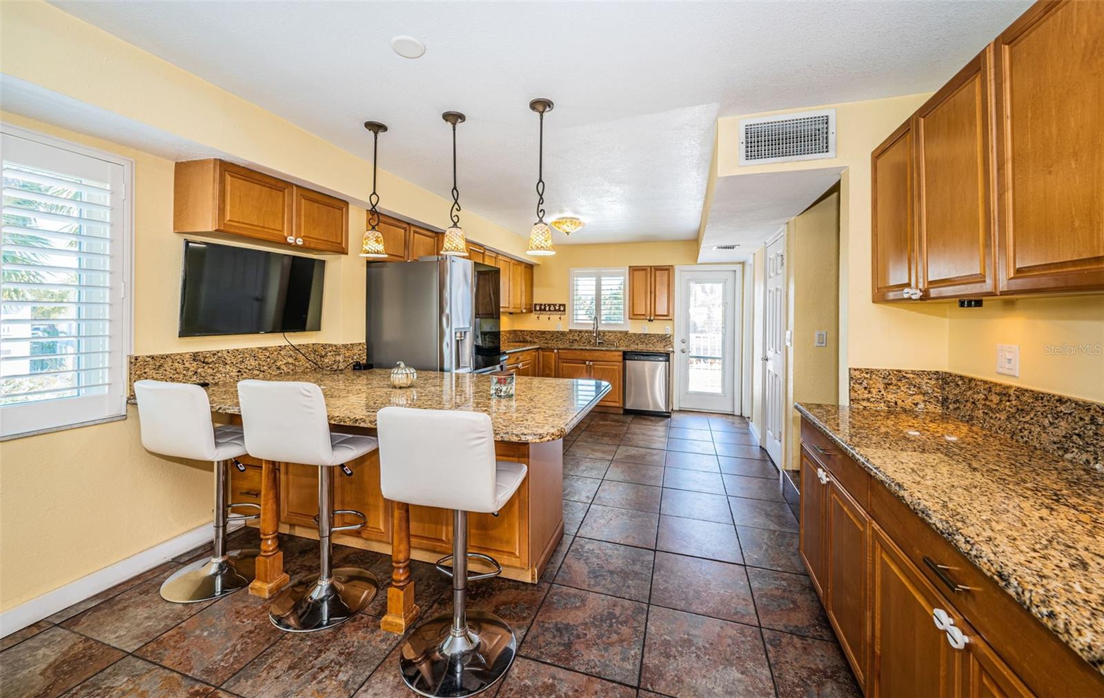 12274 1ST ST W #8, TREASURE ISLAND, FL — photo 22