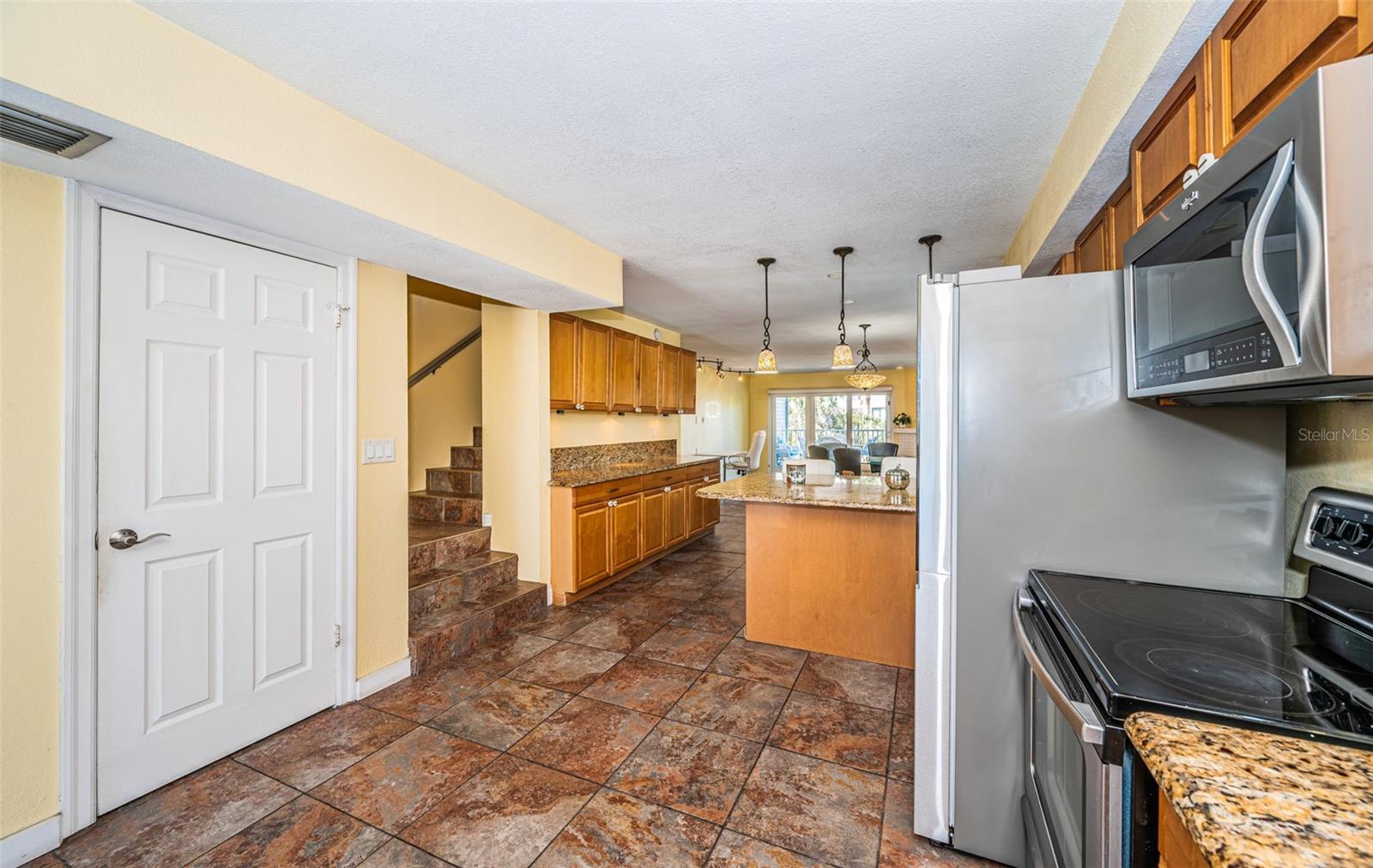 12274 1ST ST W #8, TREASURE ISLAND, FL — photo 28