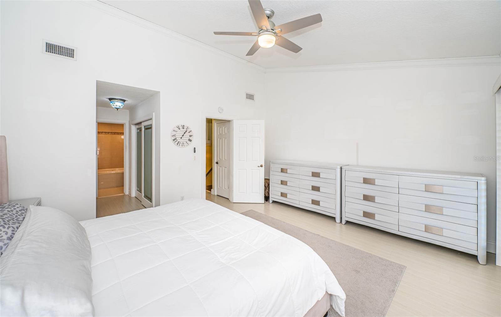 12274 1ST ST W #8, TREASURE ISLAND, FL — photo 39