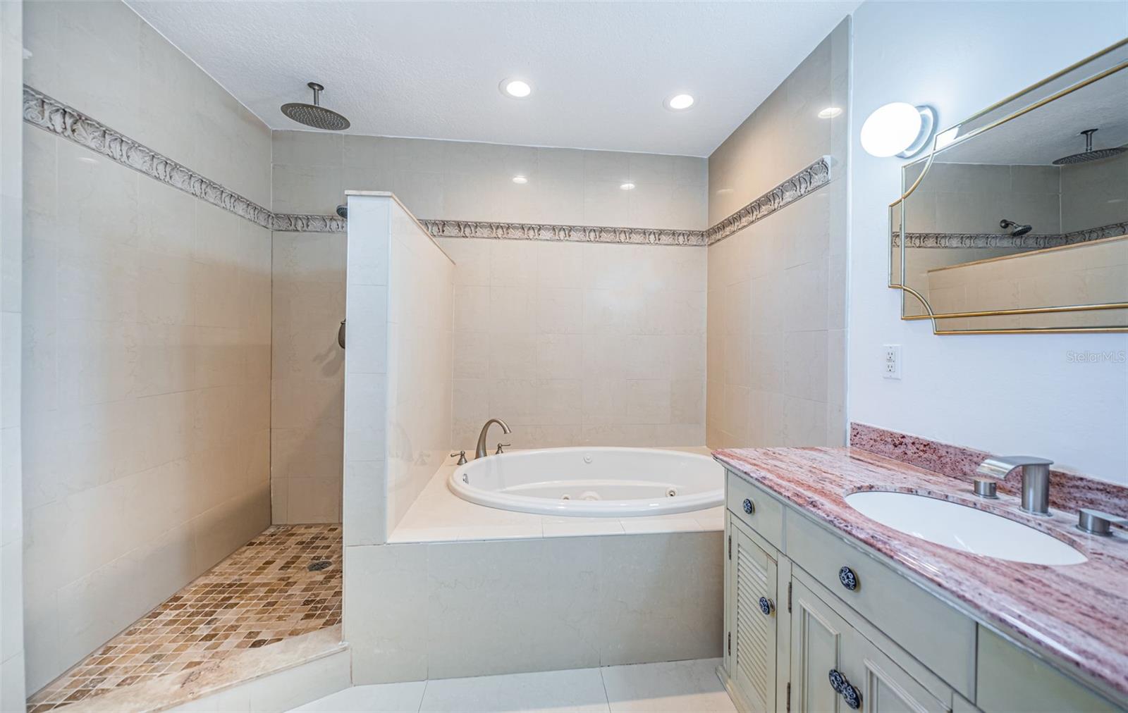12274 1ST ST W #8, TREASURE ISLAND, FL — photo 40