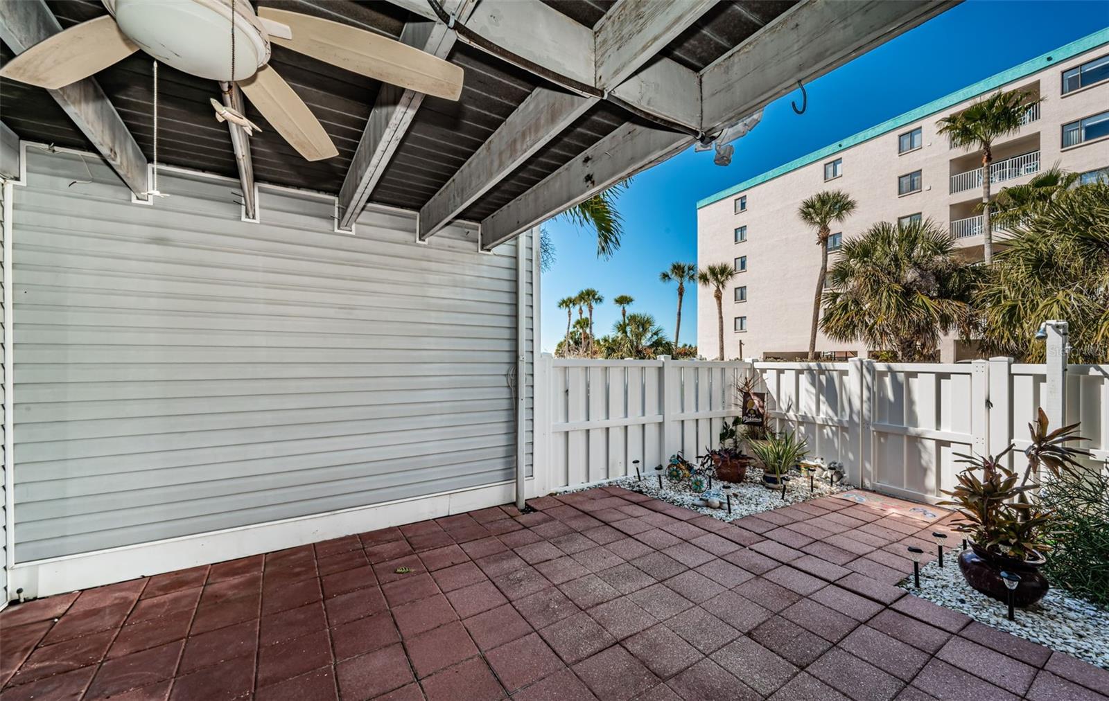 12274 1ST ST W #8, TREASURE ISLAND, FL — photo 52