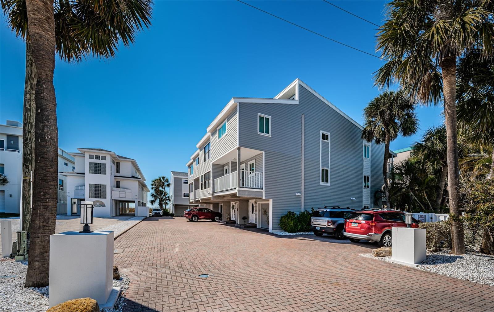 12274 1ST ST W #8, TREASURE ISLAND, FL — photo 67