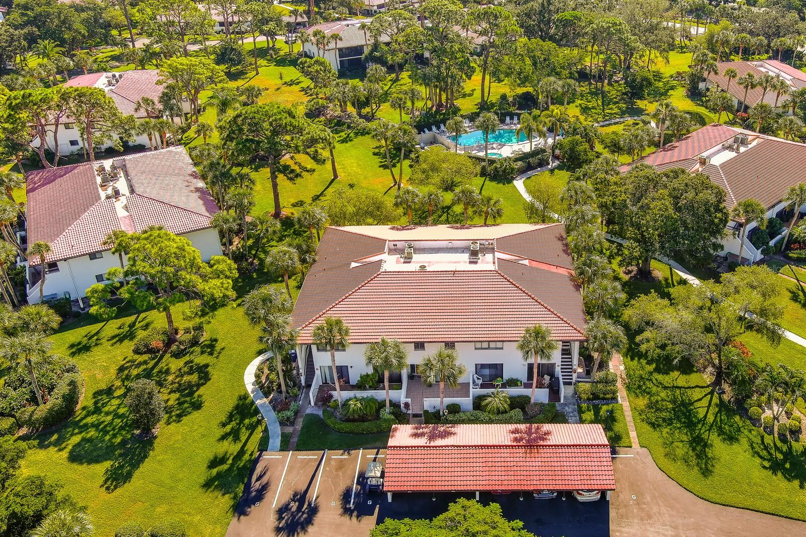 339 BARCELONA DR #339, BRADENTON, FL — photo 2