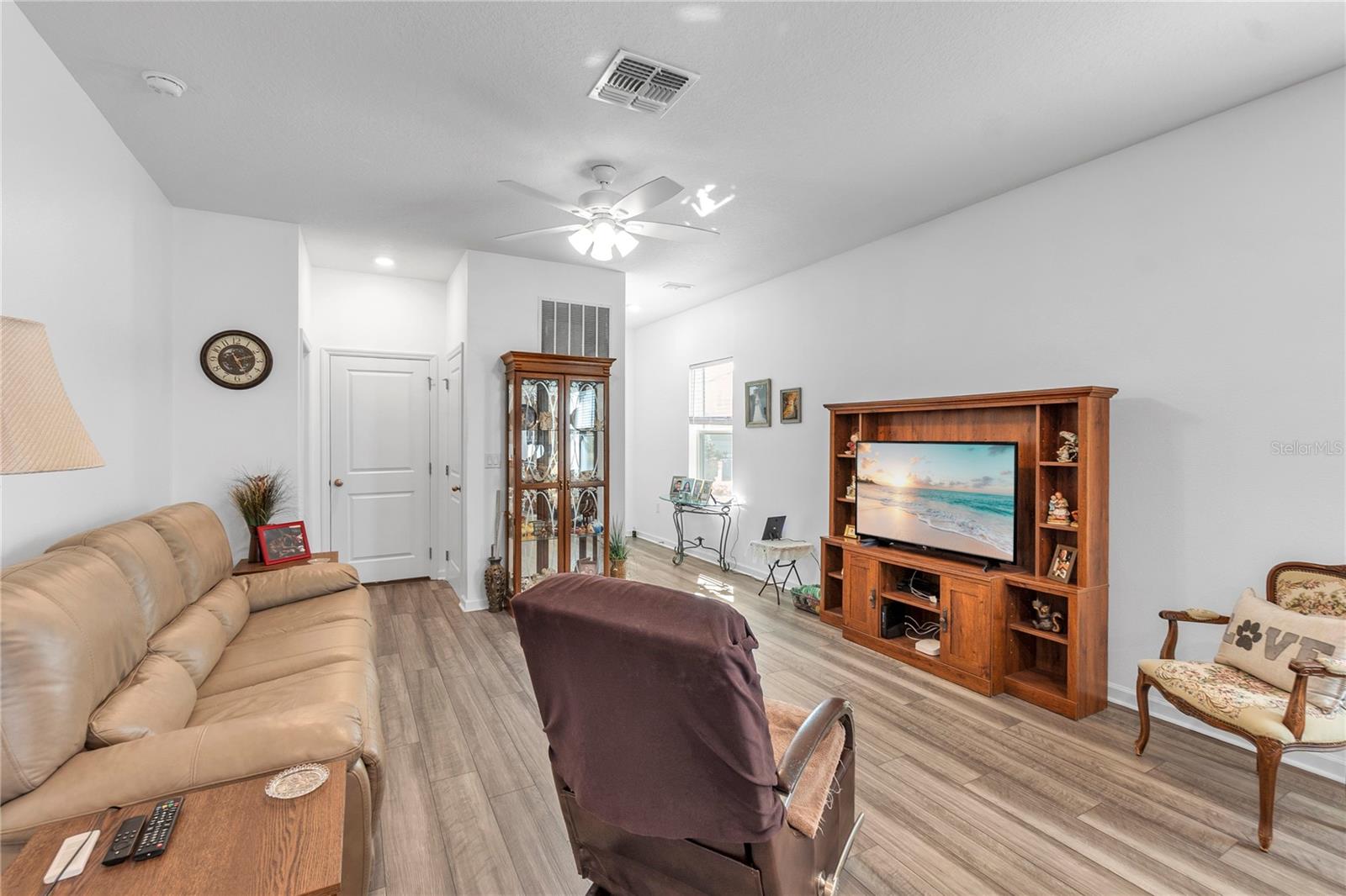 10427 LADYBUG CV, PARRISH, FL — photo 2
