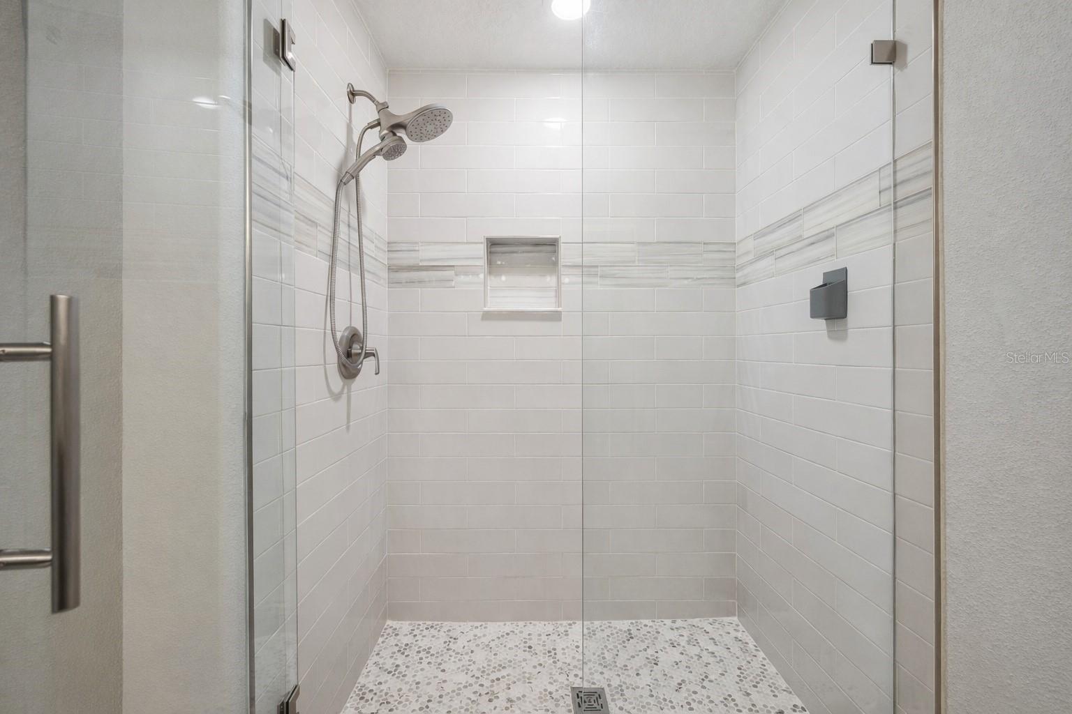 1615 REDMOND BROOK LN, RUSKIN, FL — photo 15