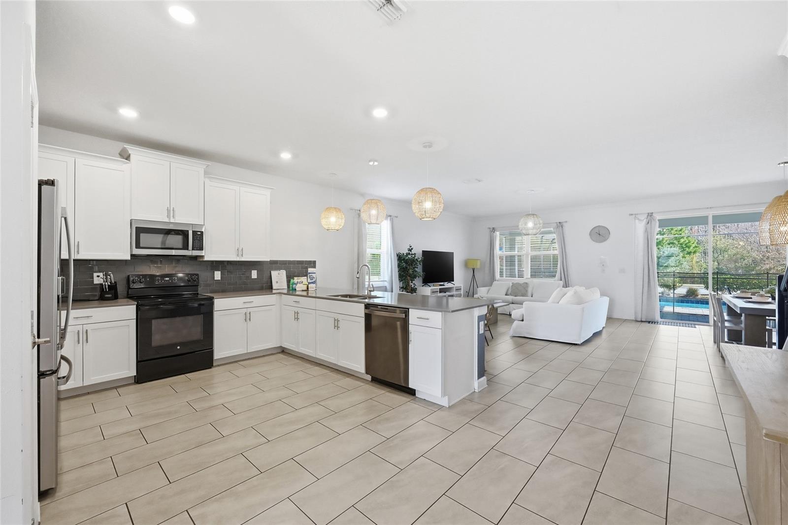 2706 OXYMORON WAY, KISSIMMEE, FL — photo 12