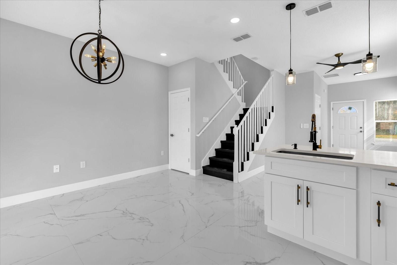 2404 CENTER ST, SANFORD, FL — photo 5