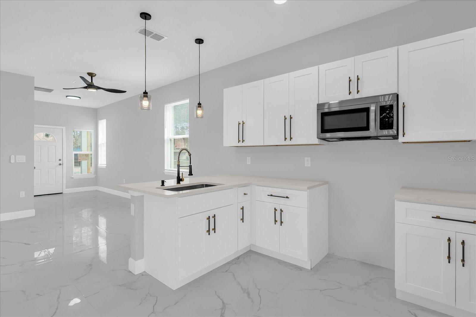 2404 CENTER ST, SANFORD, FL — photo 6
