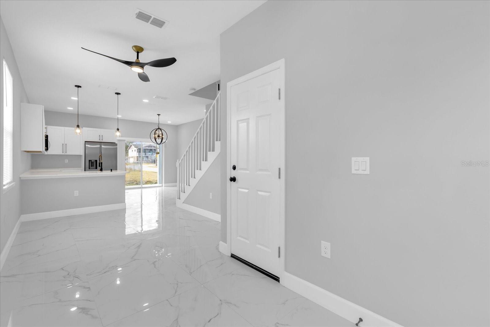 2404 CENTER ST, SANFORD, FL — photo 9