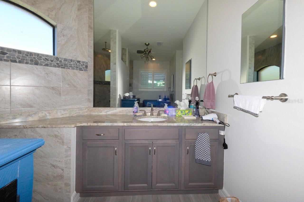 25364 SAINT HELENA LN, PUNTA GORDA, FL — photo 17