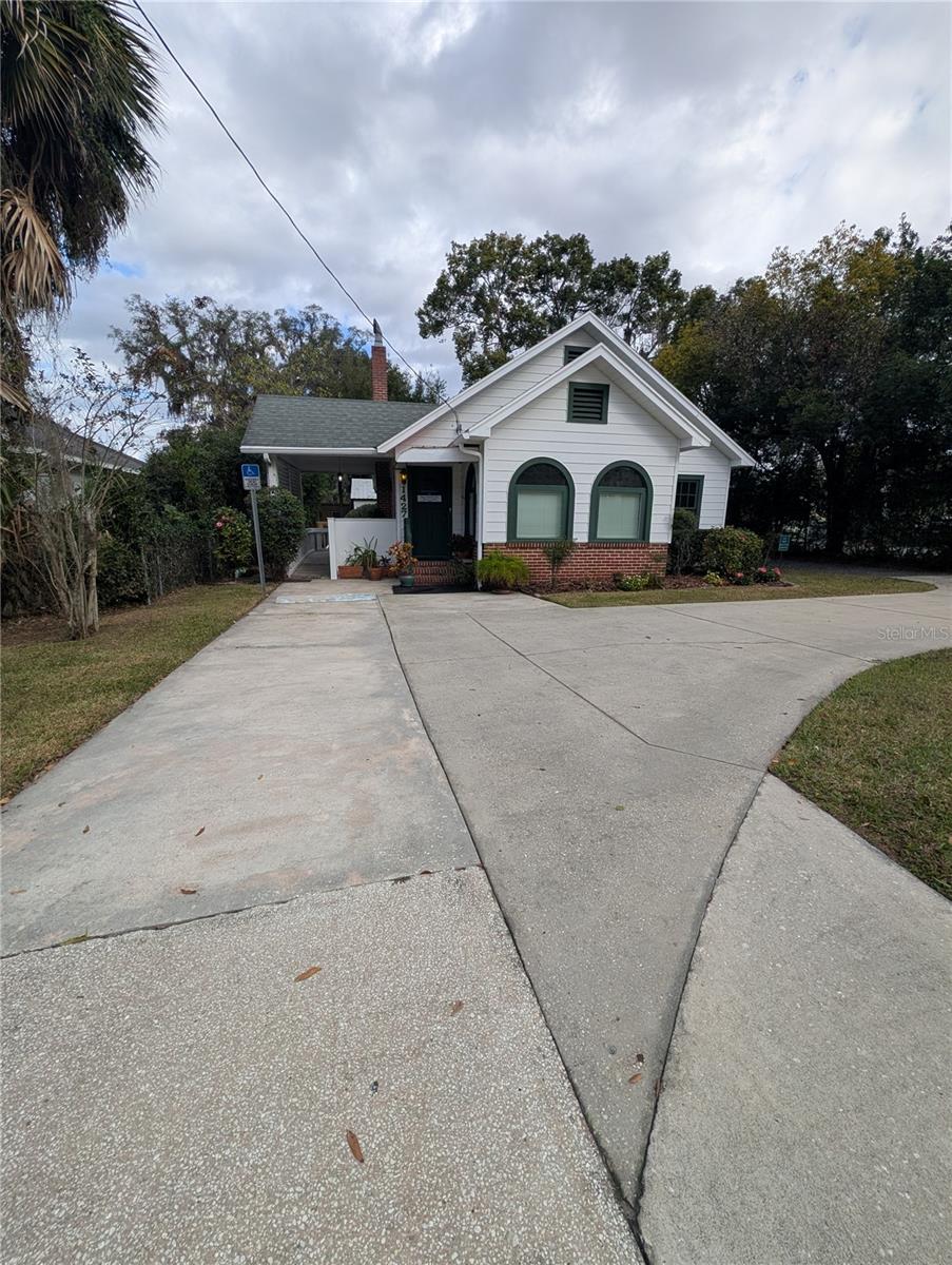1427 E FORT KING ST, OCALA, FL — photo 3