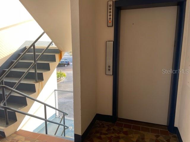 200 N BETTY LN #3E, CLEARWATER, FL — photo 2
