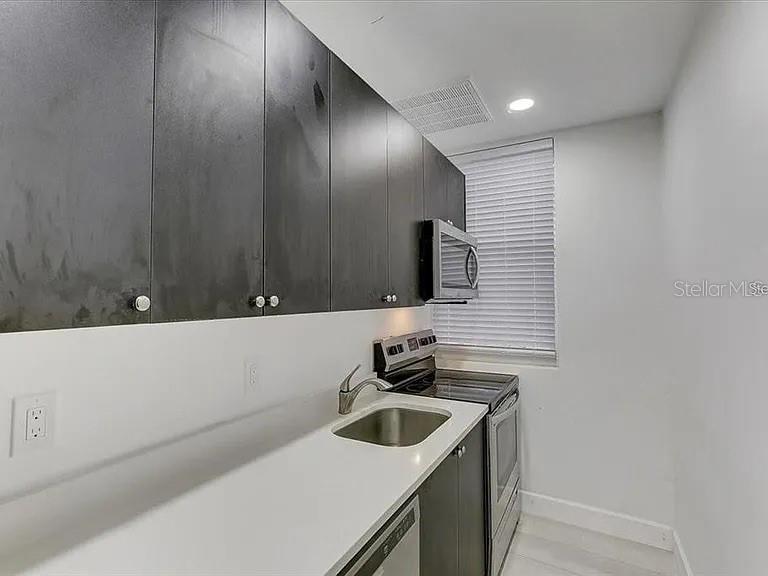 1862 6TH ST, SARASOTA, FL — photo 18