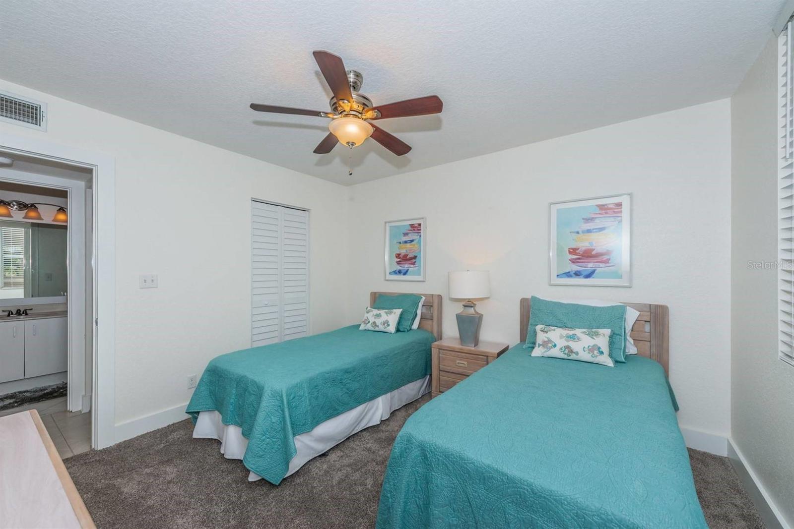 6083 BAHIA DEL MAR CIR #460, ST PETERSBURG, FL — photo 29
