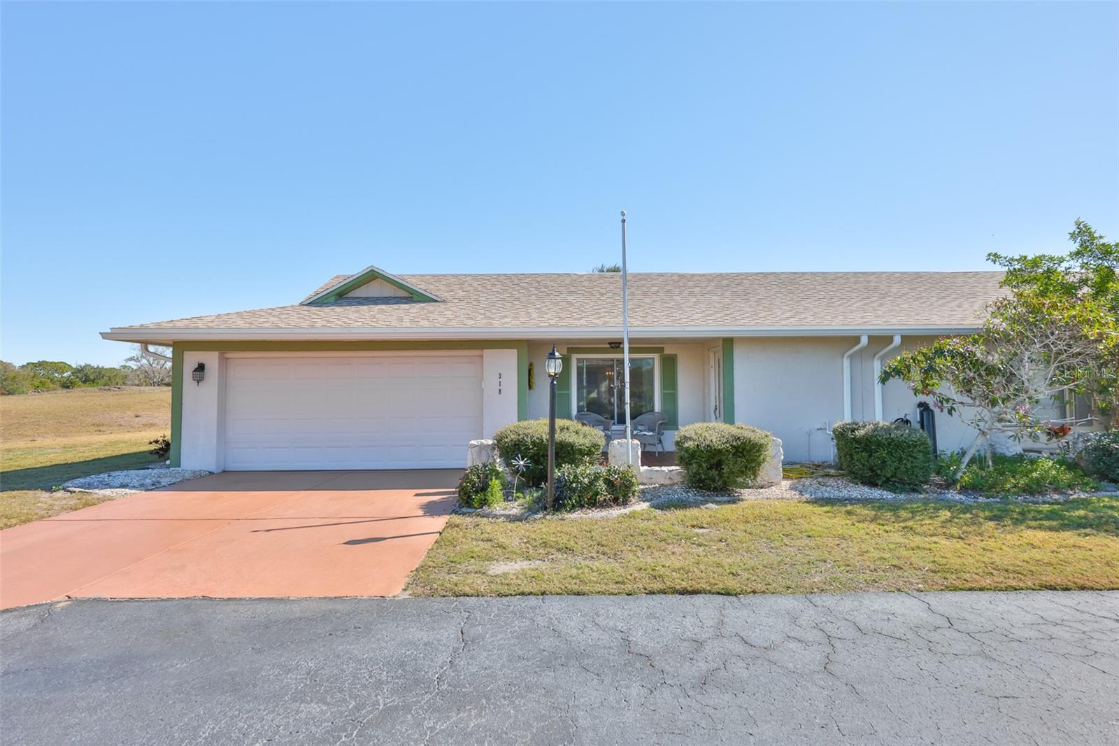 318 FAIRSIDE CT, SUN CITY CENTER, FL — photo 2