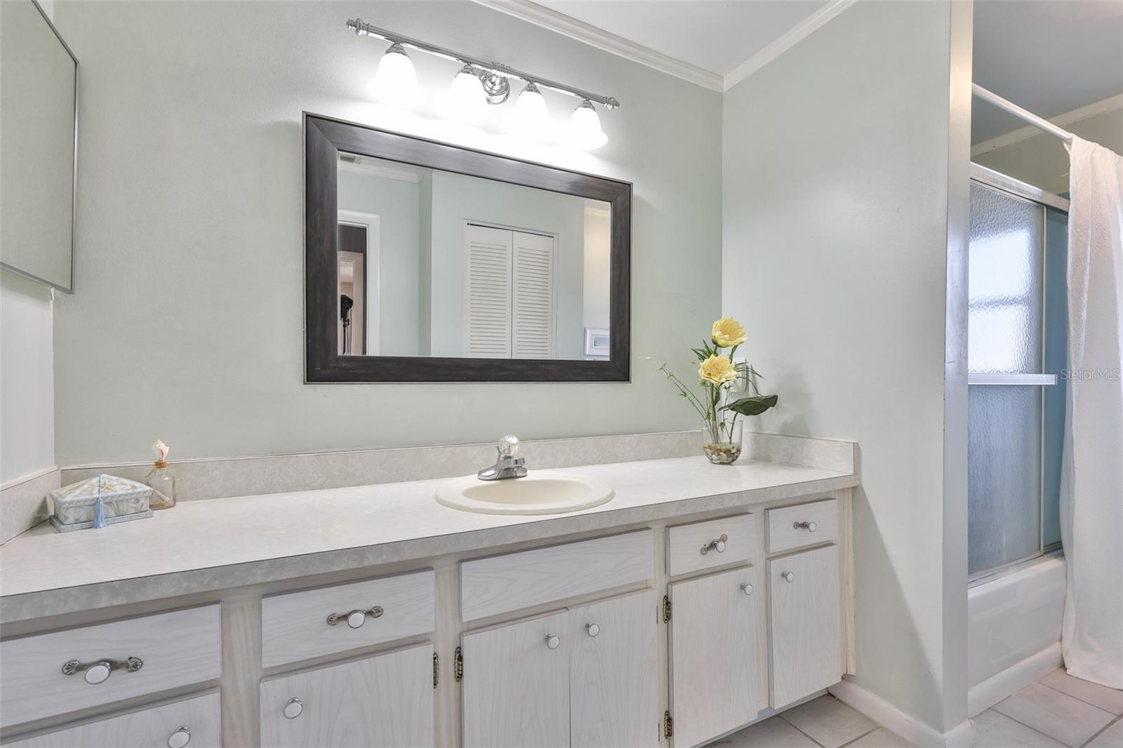 318 FAIRSIDE CT, SUN CITY CENTER, FL — photo 31