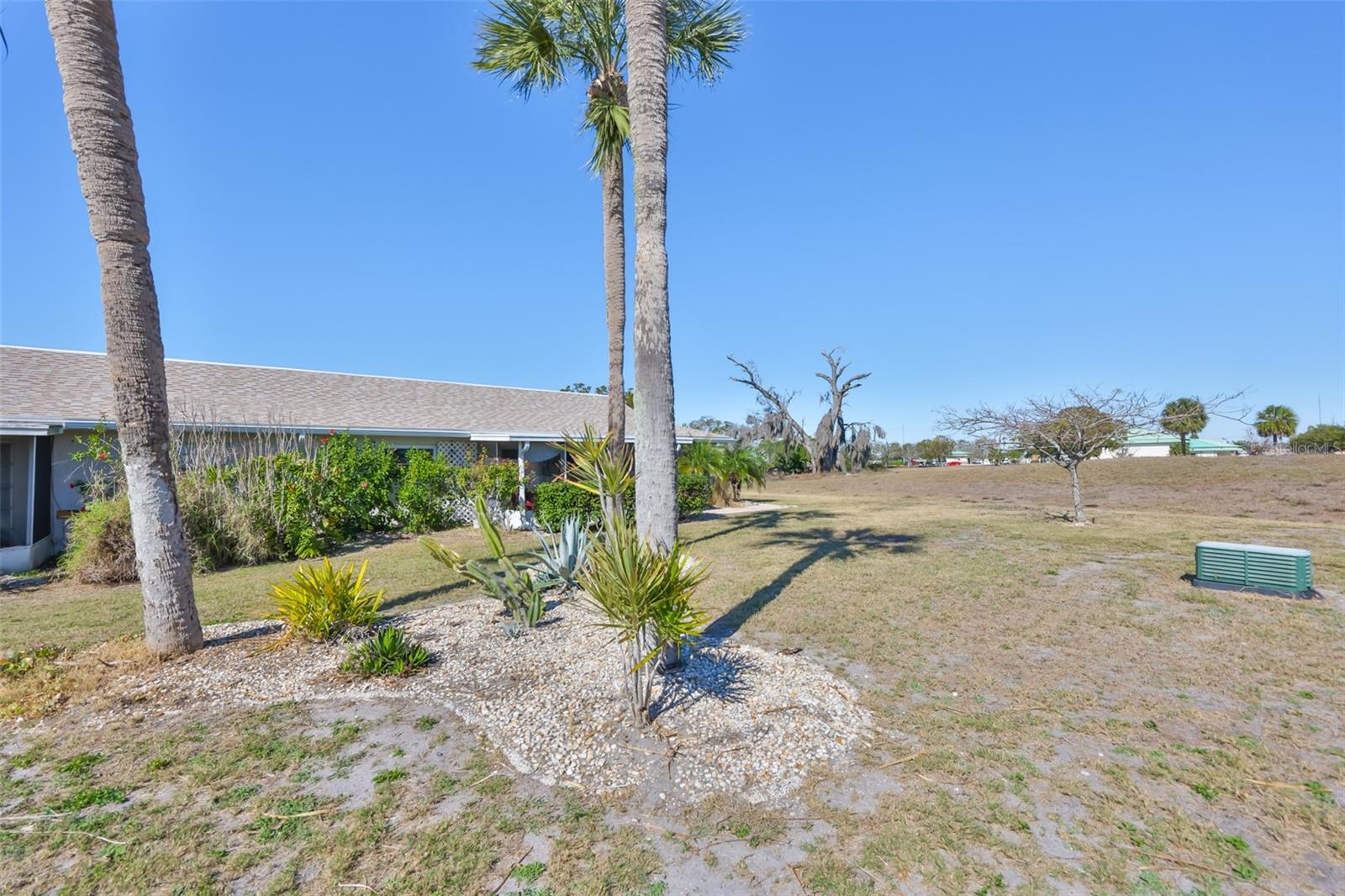 318 FAIRSIDE CT, SUN CITY CENTER, FL — photo 36