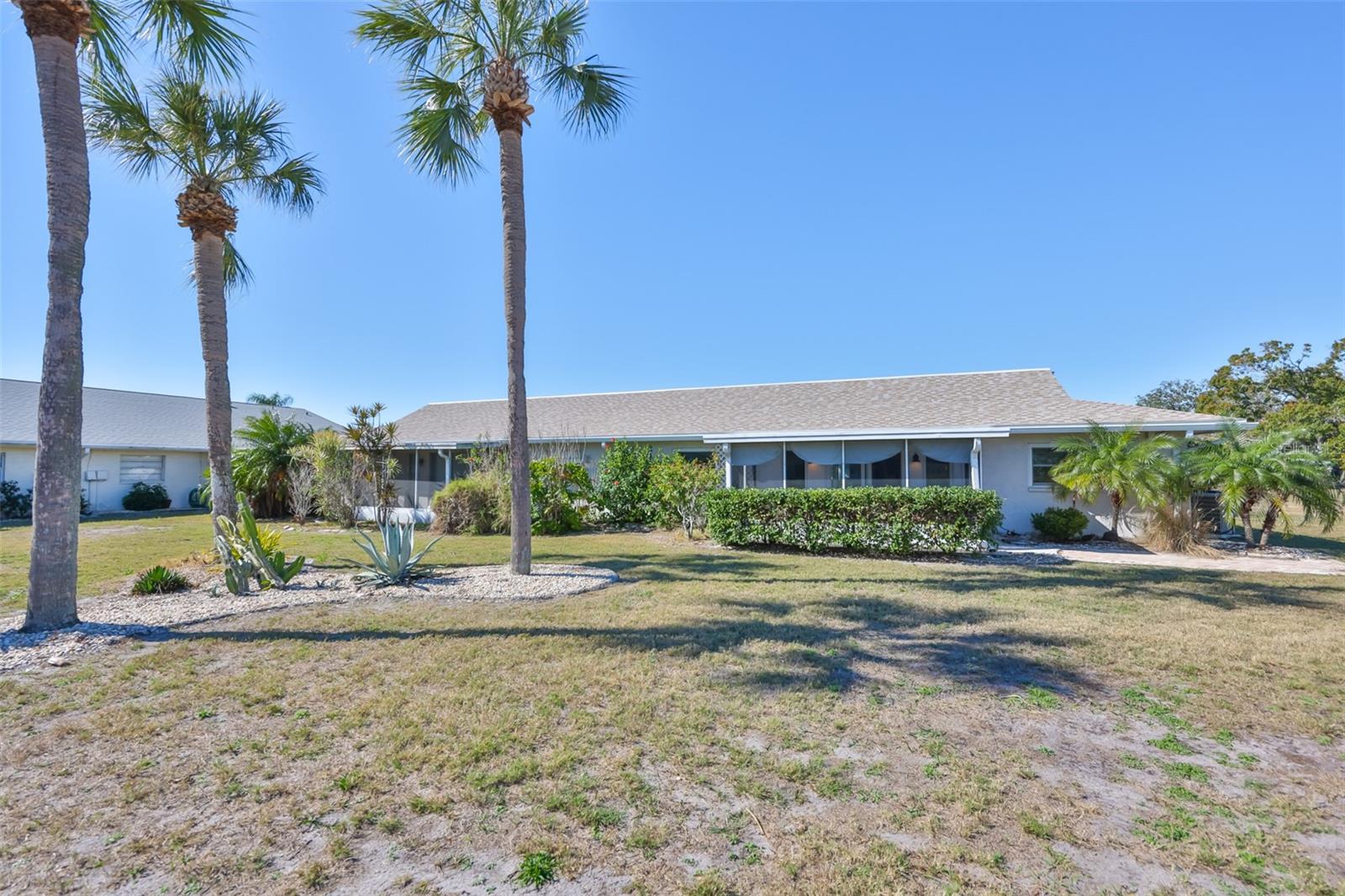 318 FAIRSIDE CT, SUN CITY CENTER, FL — photo 37
