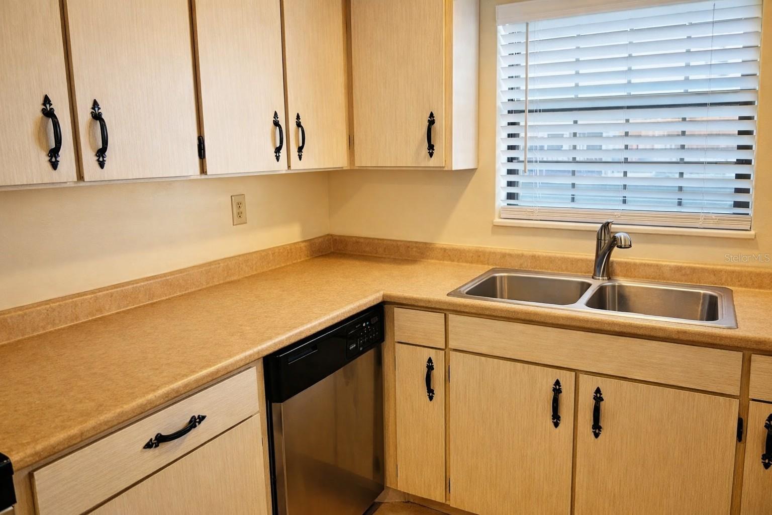 625 N HALIFAX AVE #9, DAYTONA BEACH, FL — photo 5