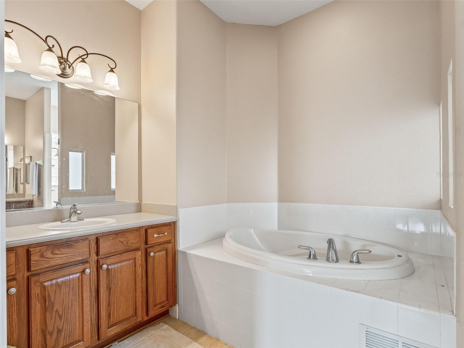 5236 ISLAND TERRACE CT, LADY LAKE, FL — photo 49