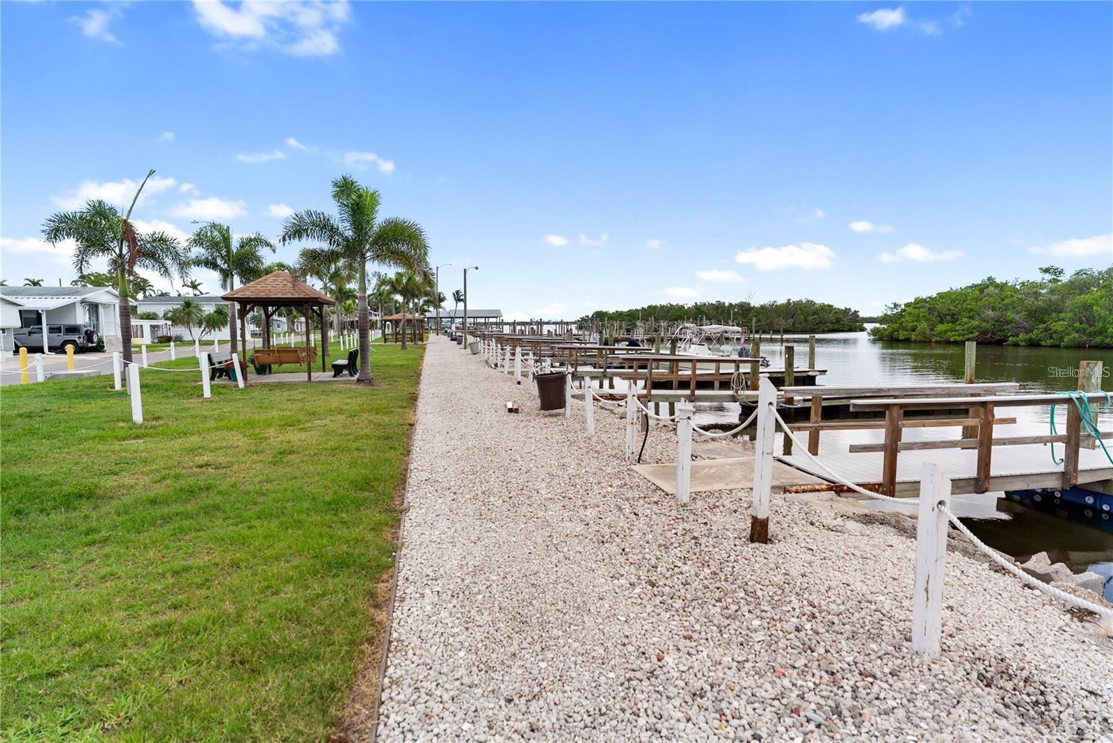 10315 CORTEZ RD #60-4, BRADENTON, FL — photo 39
