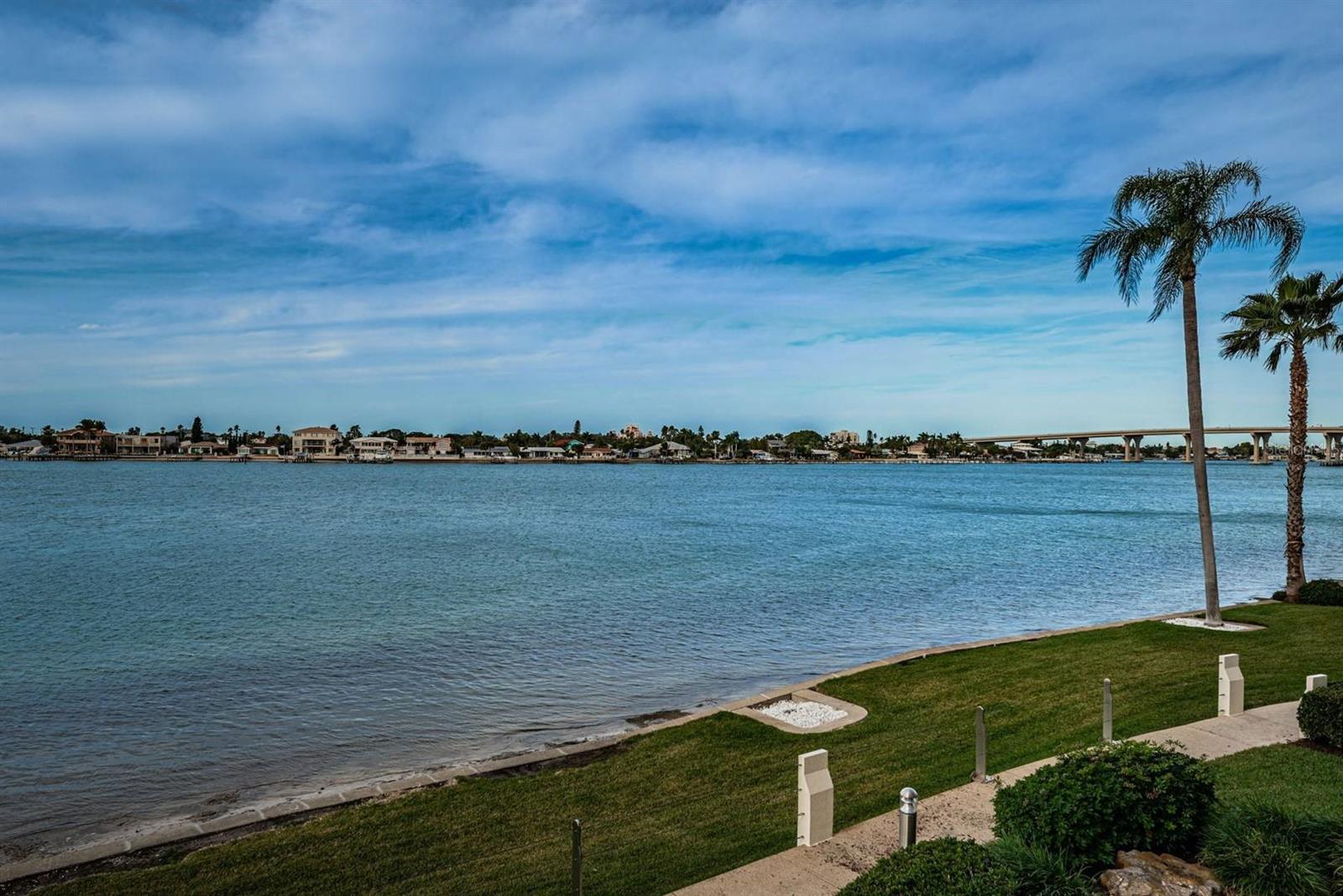 6105 BAHIA DEL MAR CIR #287, ST PETERSBURG, FL — photo 4