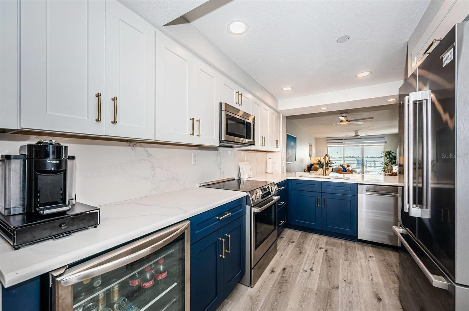 6105 BAHIA DEL MAR CIR #287, ST PETERSBURG, FL — photo 13
