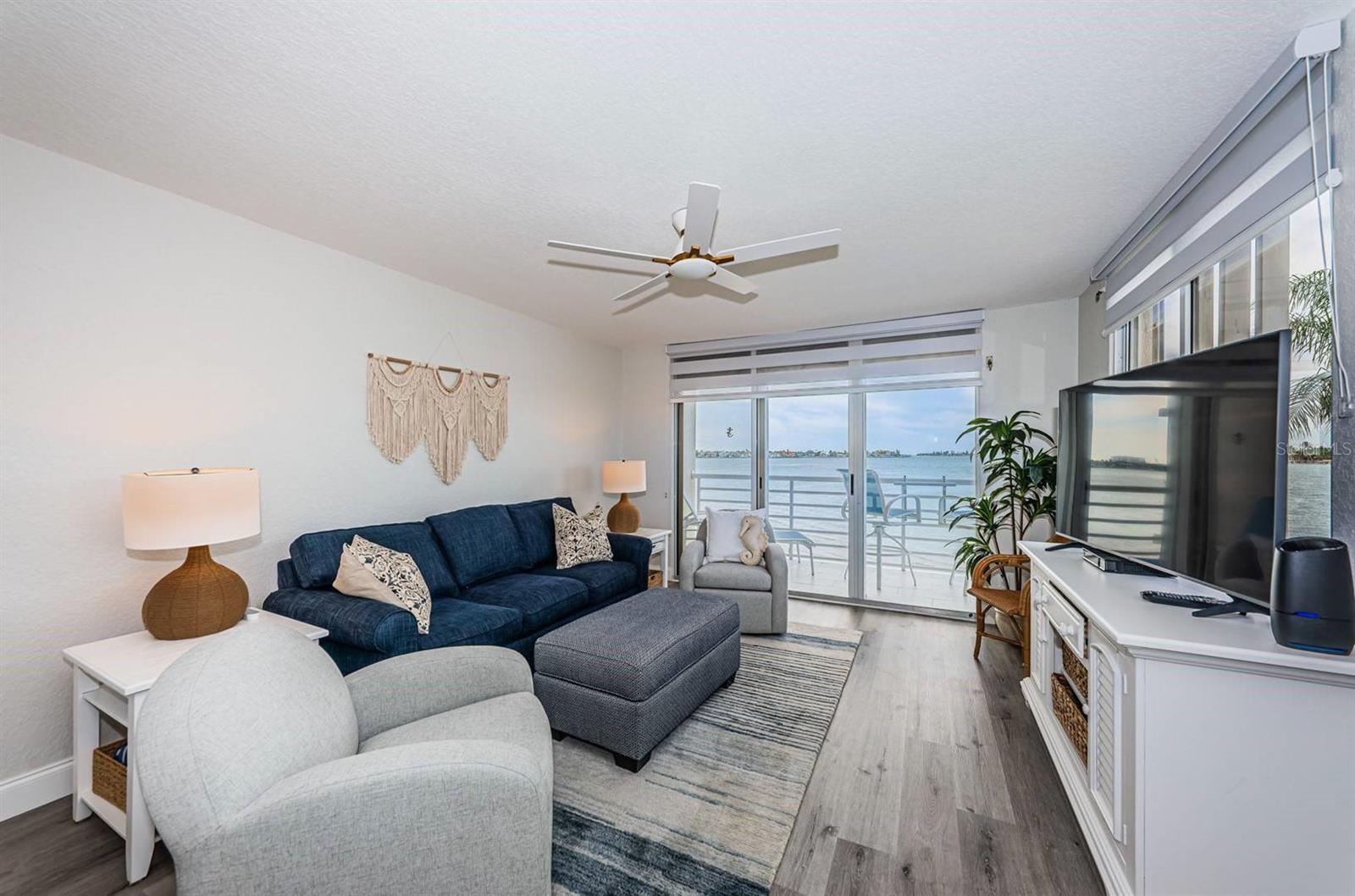 6105 BAHIA DEL MAR CIR #287, ST PETERSBURG, FL — photo 19