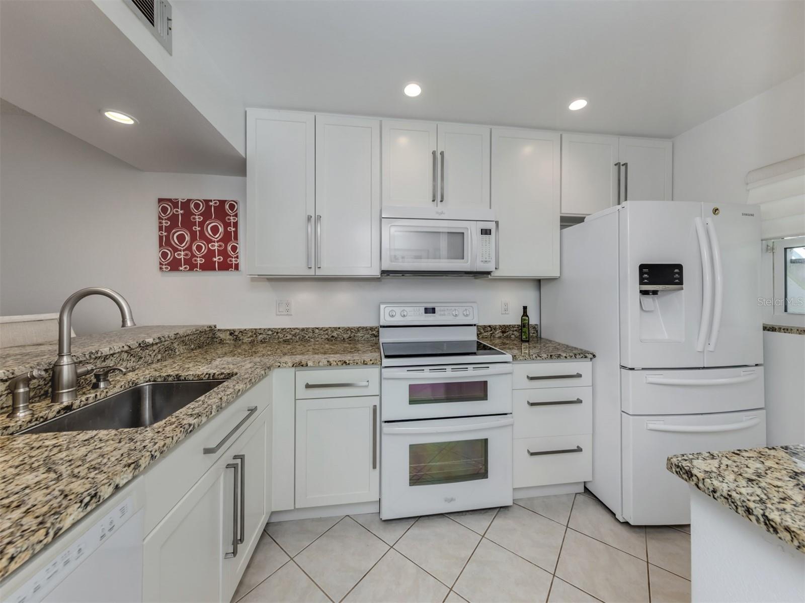 435 CERROMAR LN #326, VENICE, FL — photo 3