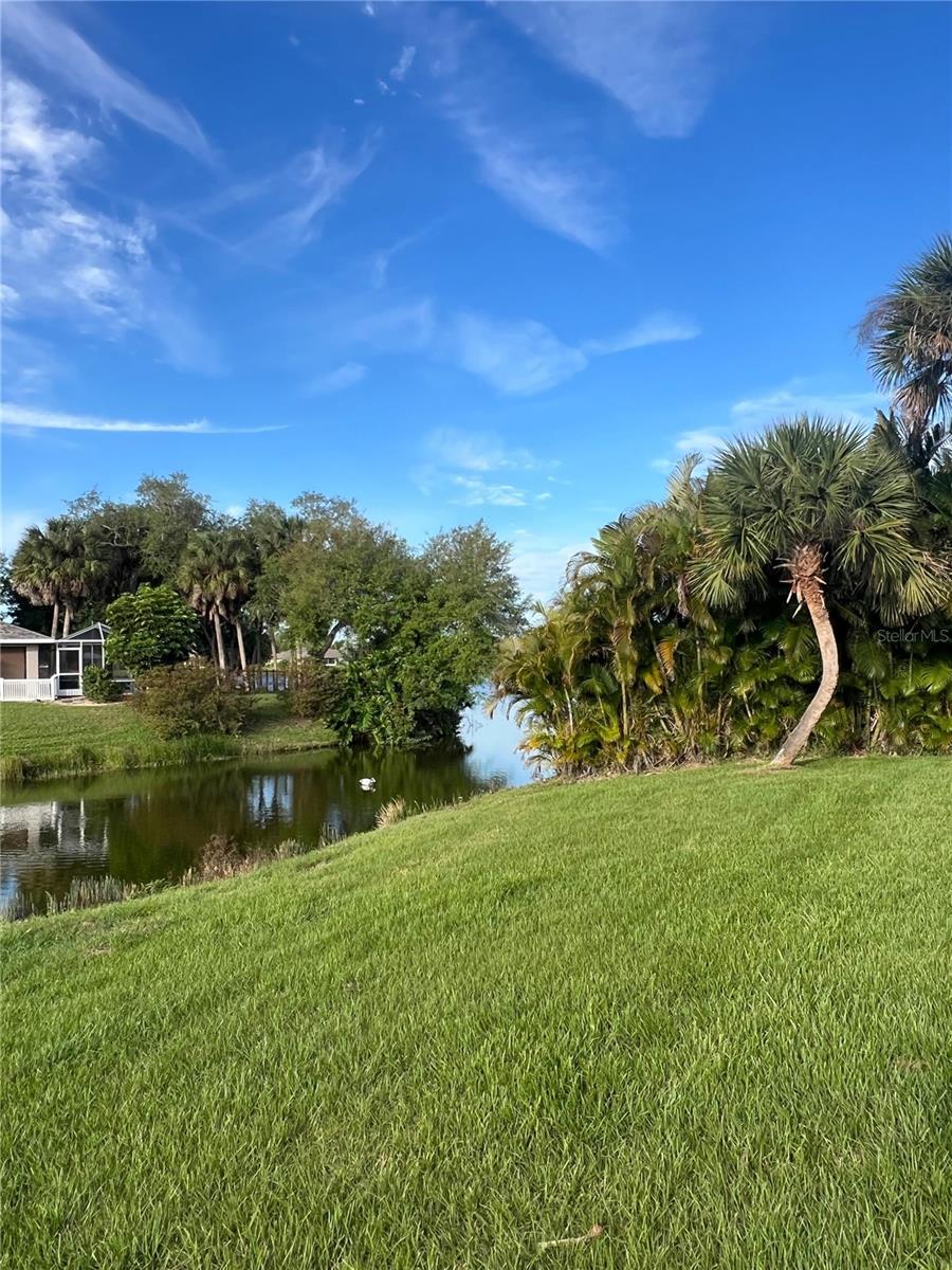 131 KINGS DR, ROTONDA WEST, FL — photo 7