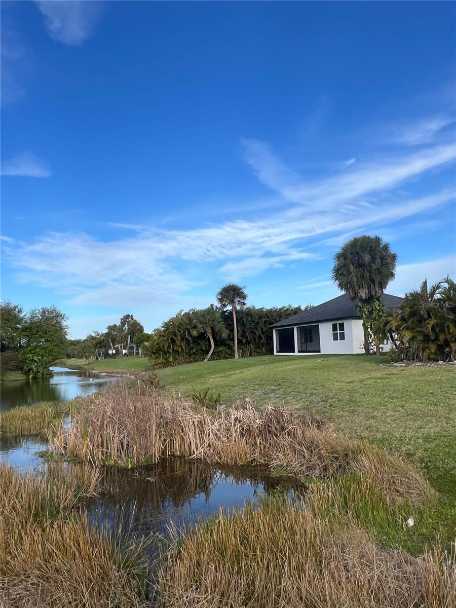131 KINGS DR, ROTONDA WEST, FL — photo 40