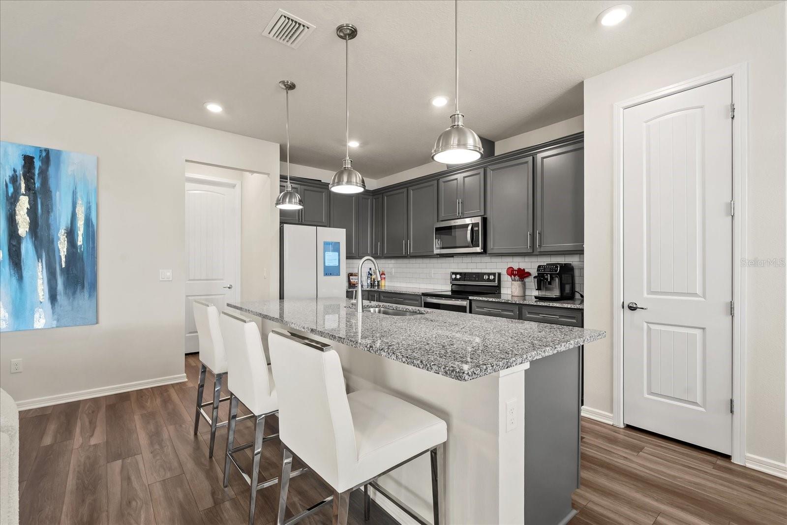 2624 BLOWING BREEZE AVE, KISSIMMEE, FL — photo 17