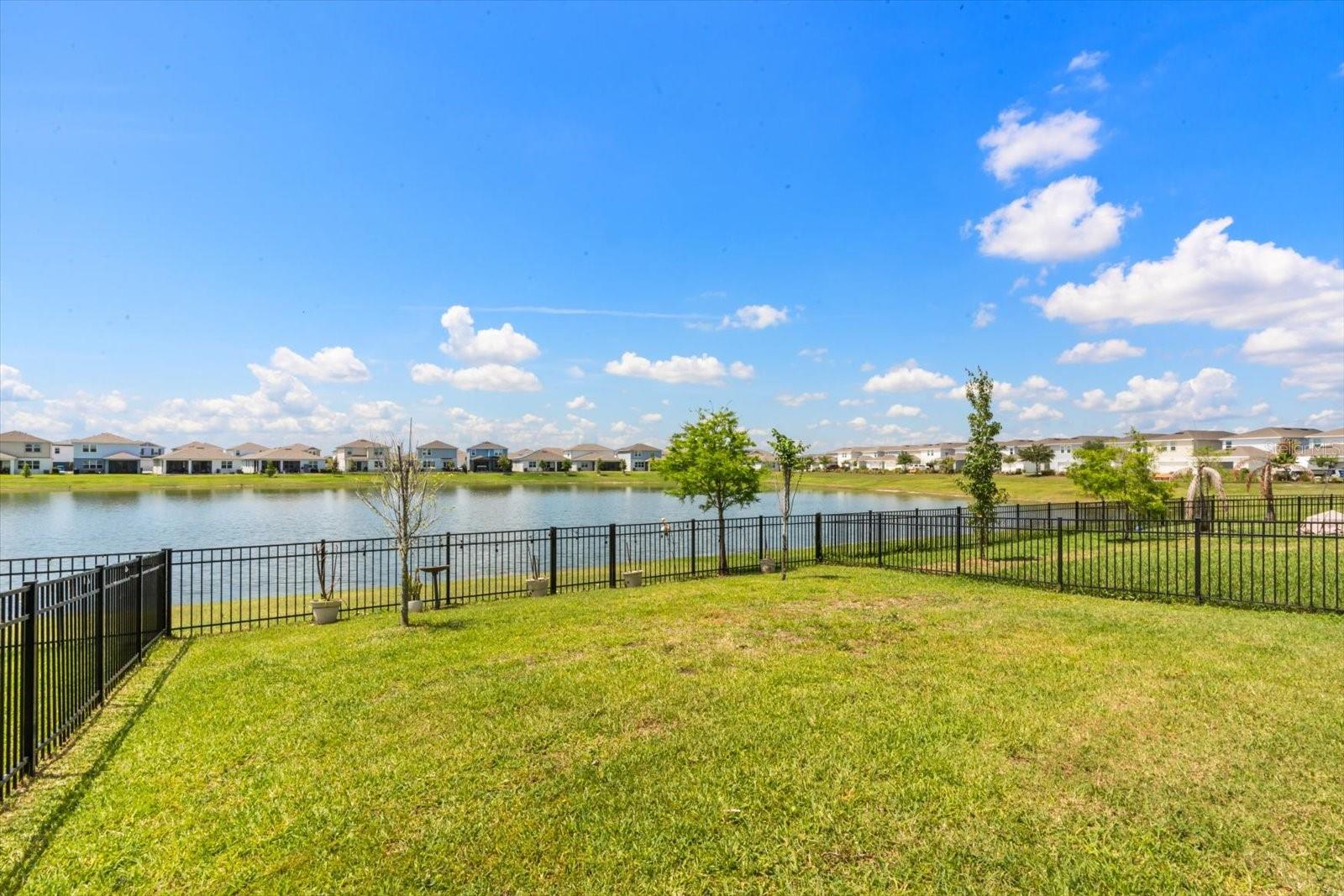 2624 BLOWING BREEZE AVE, KISSIMMEE, FL — photo 2