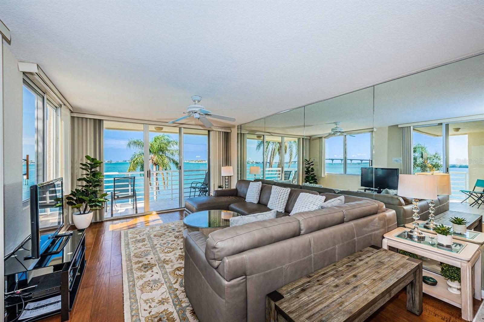 6105 BAHIA DEL MAR CIR #382, ST PETERSBURG, FL — photo 13