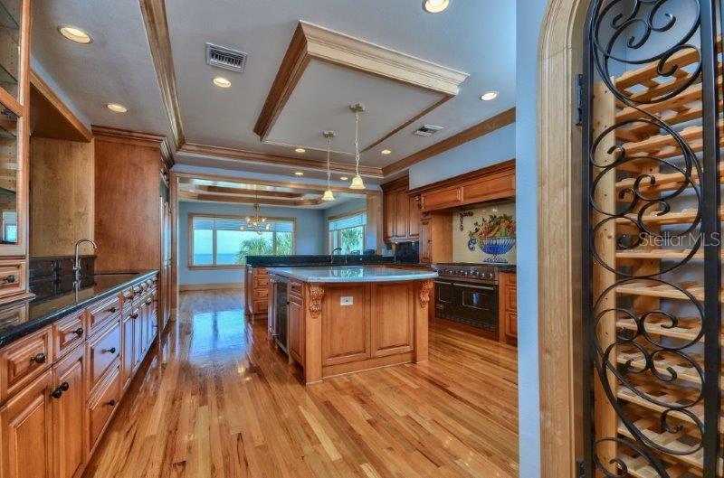220 GULF BLVD #8, BELLEAIR BEACH, FL — photo 4