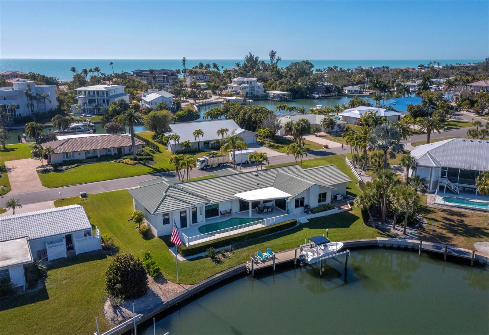 5970 EMERALD HARBOR DR, LONGBOAT KEY, FL — photo 3