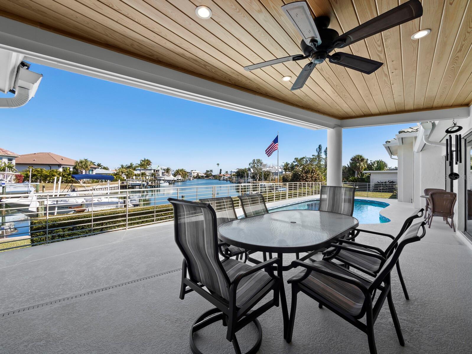5970 EMERALD HARBOR DR, LONGBOAT KEY, FL — photo 9