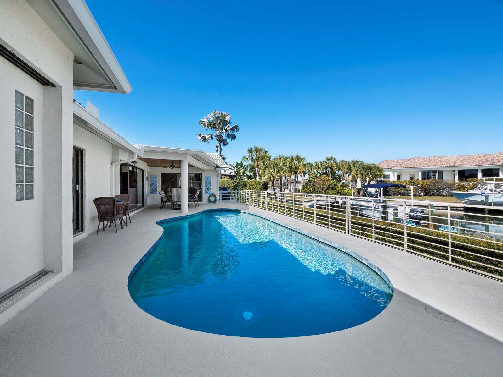 5970 EMERALD HARBOR DR, LONGBOAT KEY, FL — photo 11