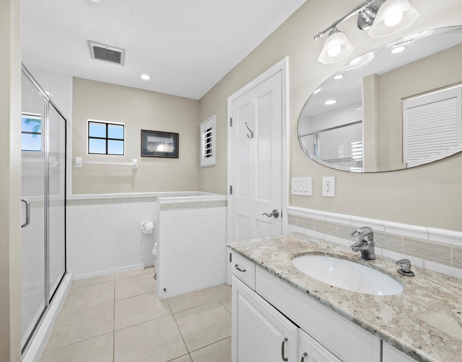 5970 EMERALD HARBOR DR, LONGBOAT KEY, FL — photo 24