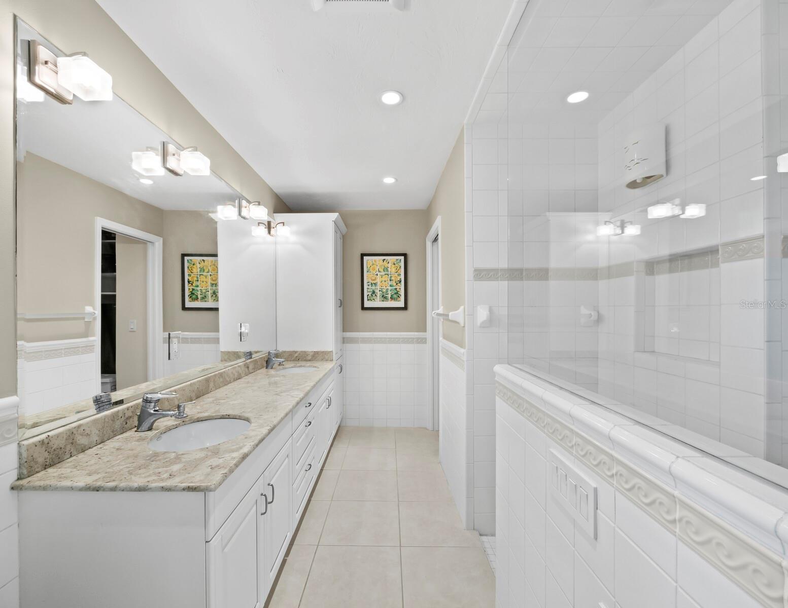 5970 EMERALD HARBOR DR, LONGBOAT KEY, FL — photo 33