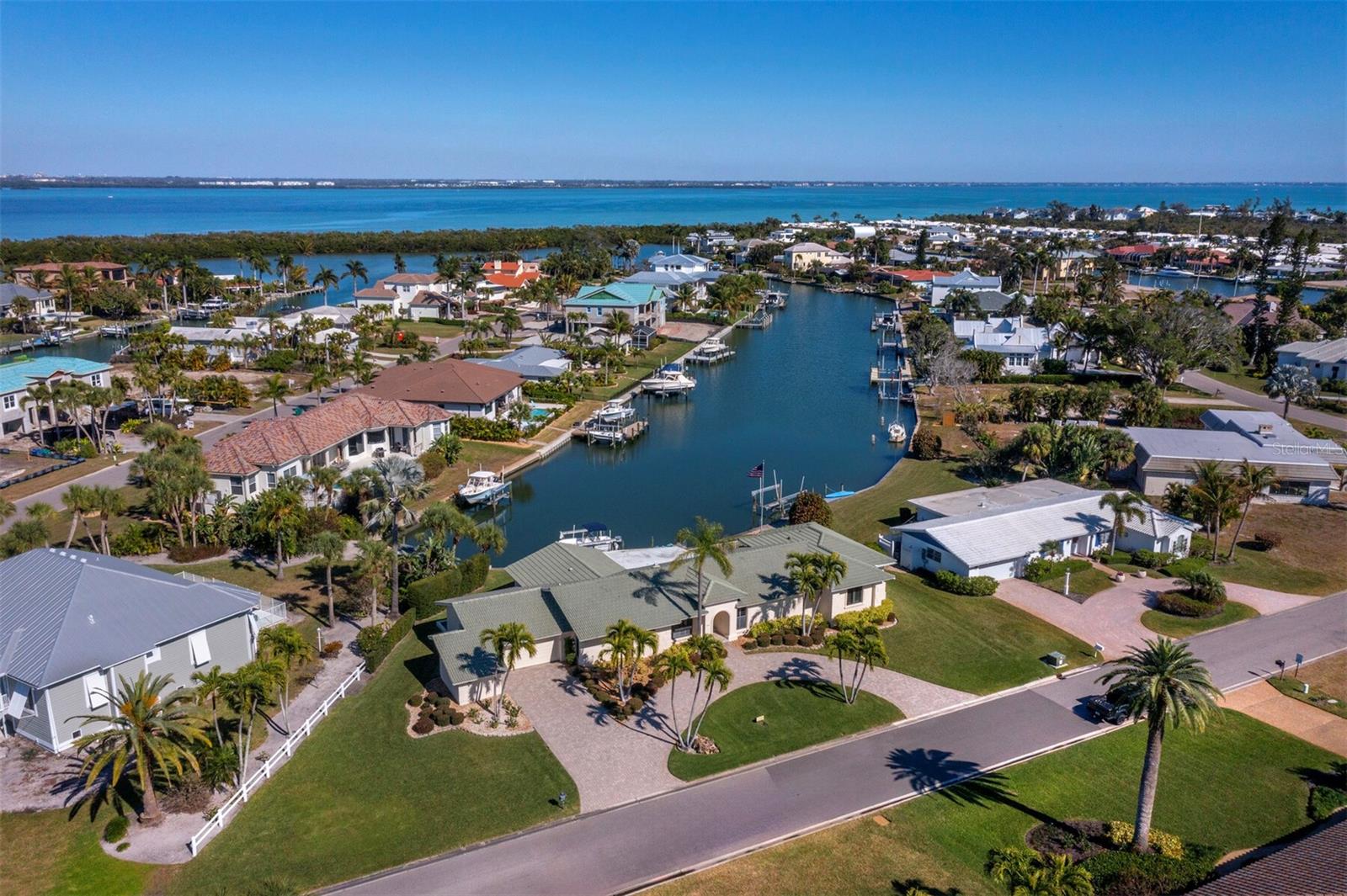 5970 EMERALD HARBOR DR, LONGBOAT KEY, FL — photo 39