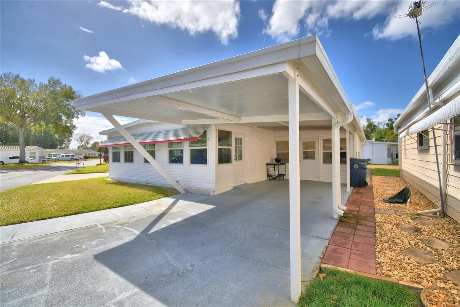 145 HOLIDAY LN, AUBURNDALE, FL — photo 4