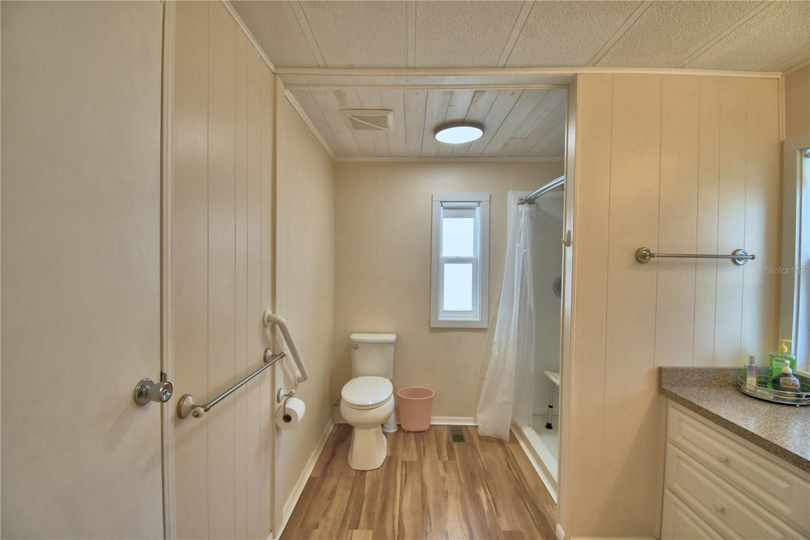 145 HOLIDAY LN, AUBURNDALE, FL — photo 32