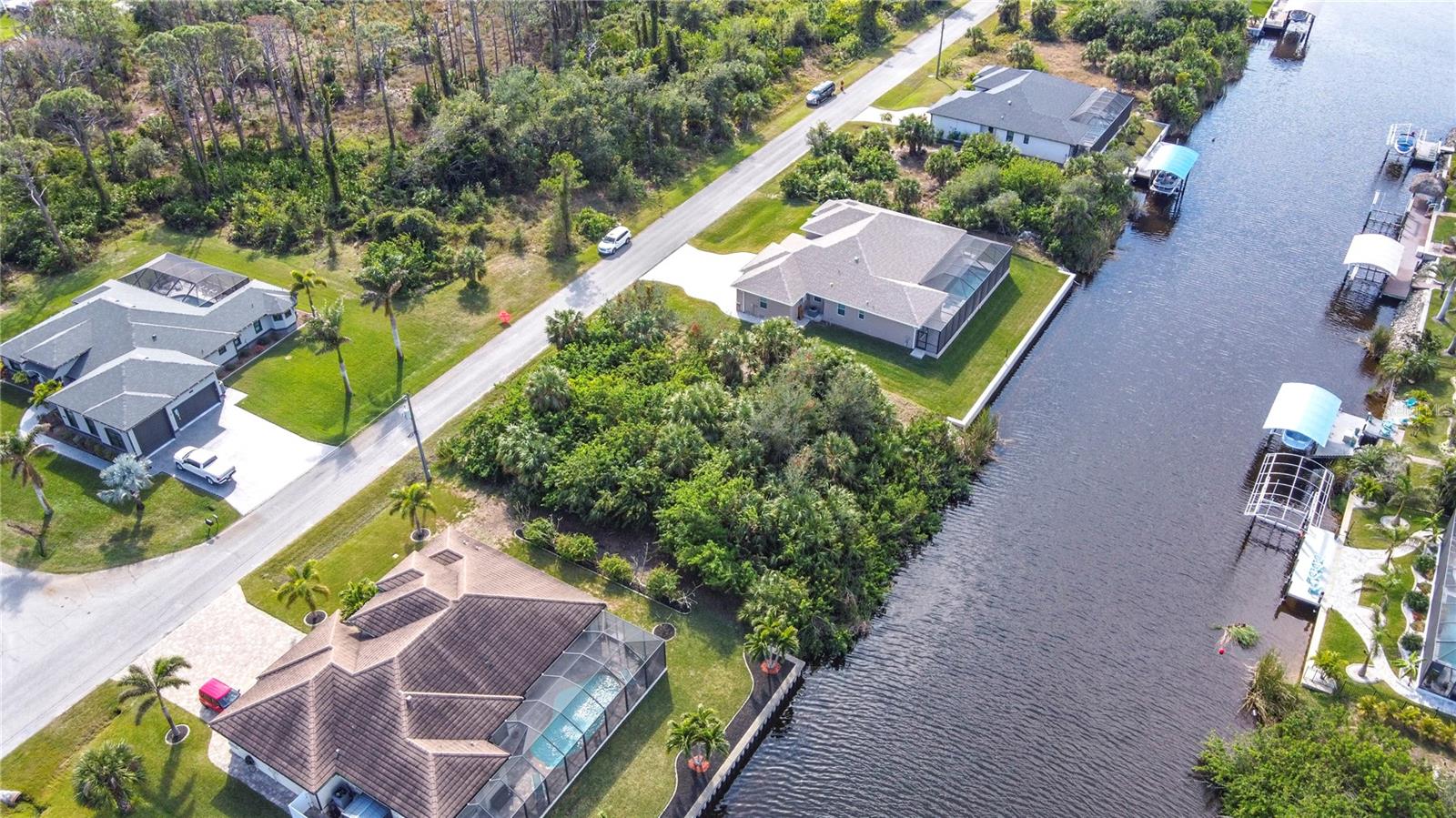 9177 SANTA LUCIA DR, PORT CHARLOTTE, FL — photo 14