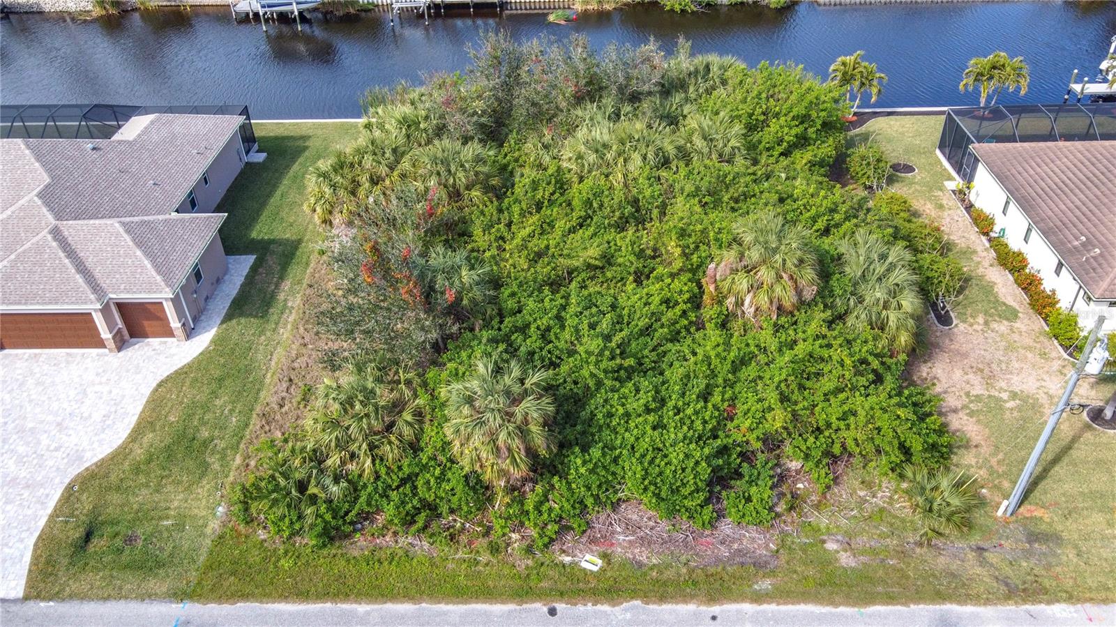 9177 SANTA LUCIA DR, PORT CHARLOTTE, FL — photo 21