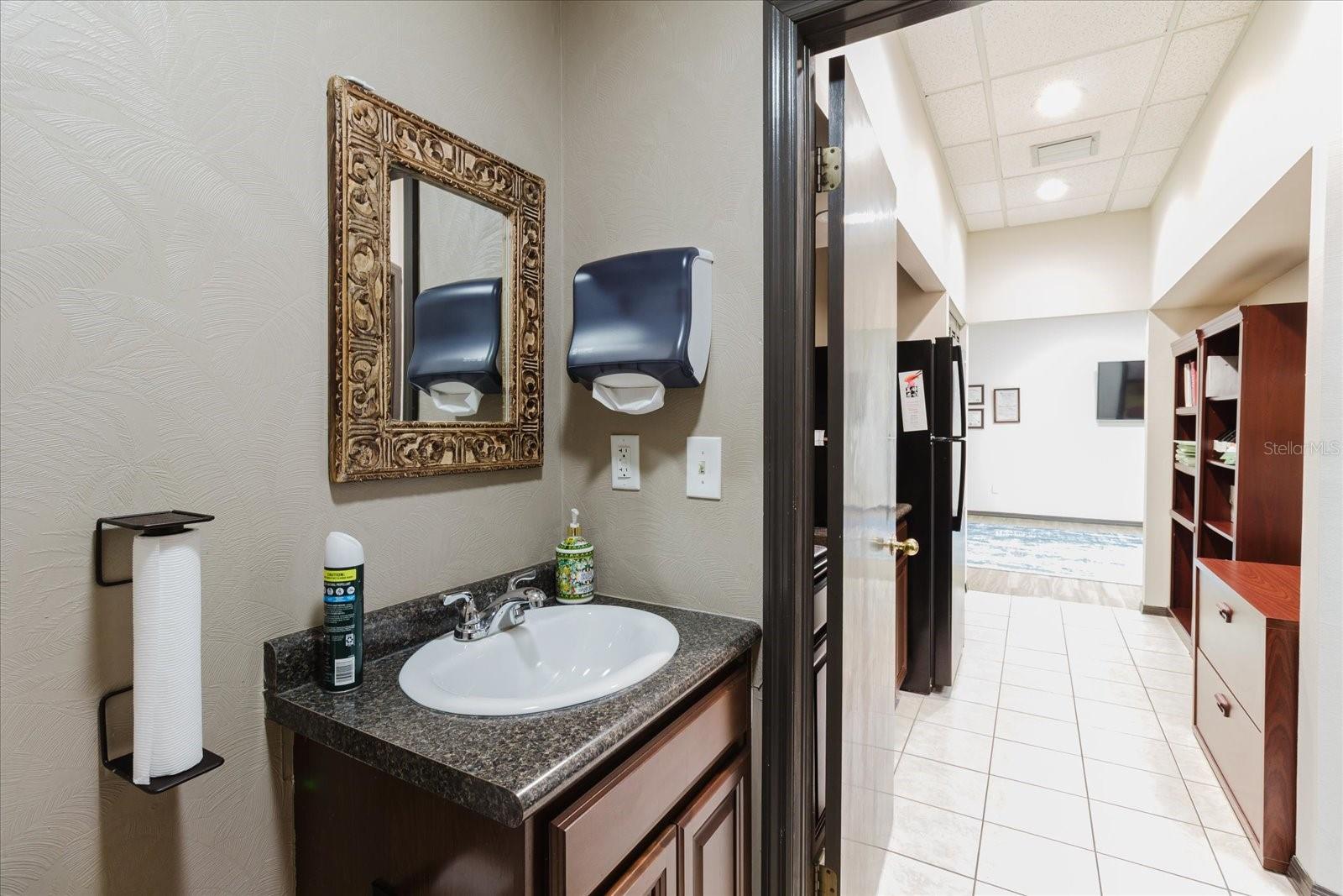 611 DRUID RD E #707 & 708, CLEARWATER, FL — photo 39