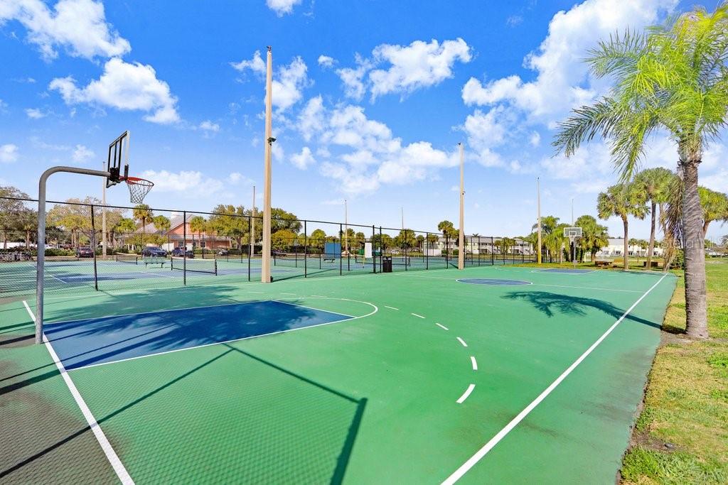 4714 COBIA DR SE #C, ST PETERSBURG, FL — photo 33