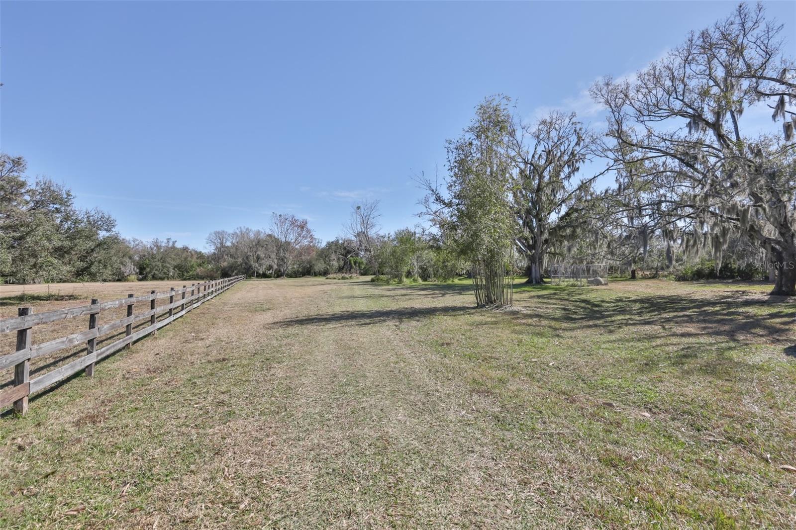 20112 HOBBS RD, WIMAUMA, FL — photo 10