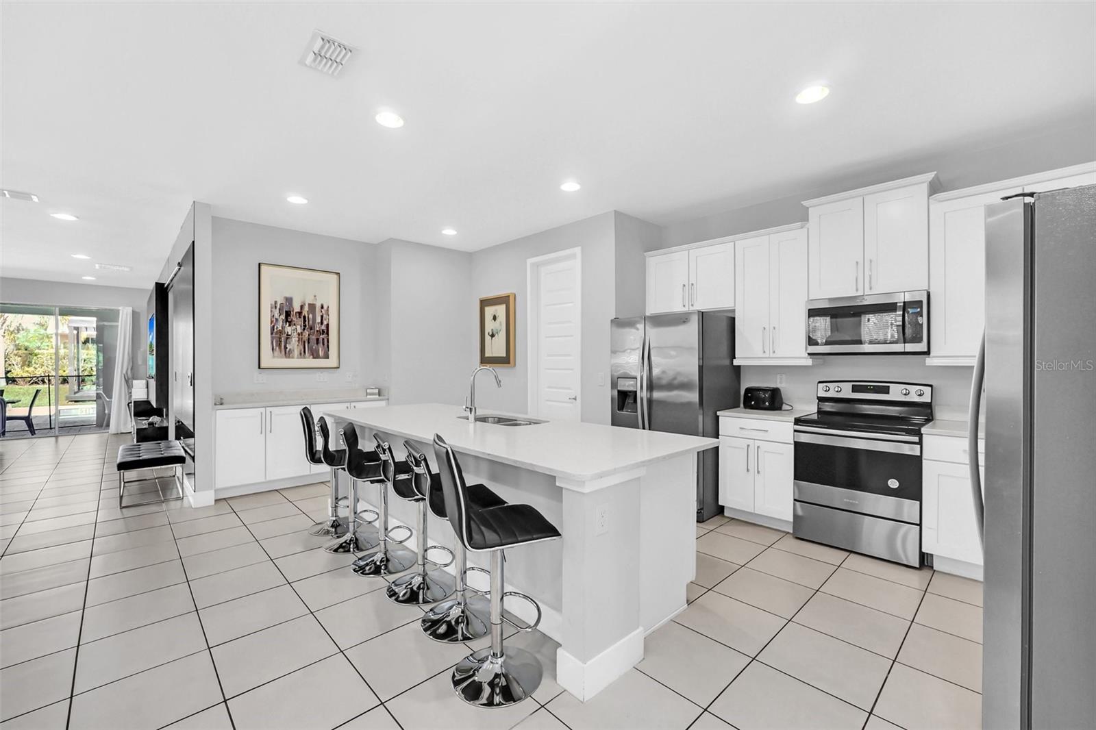 7607 MACKINAW LN, KISSIMMEE, FL — photo 11