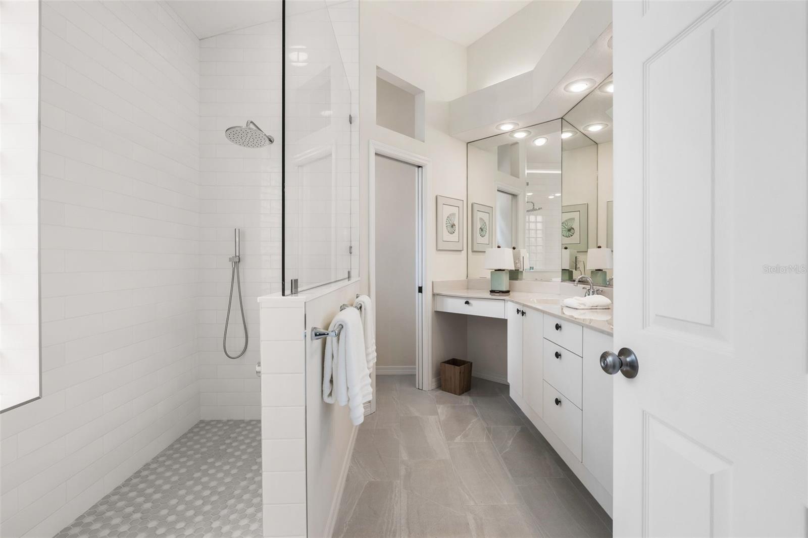 6427 BERKSHIRE PL, UNIVERSITY PARK, FL — photo 25